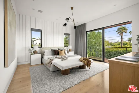 $3,995,000 | 12506 Appleton Way, Los Angeles, CA 90066