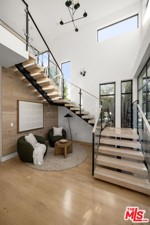 12506 Appleton Way Los Angeles, CA 90066 - Photo 5 of 46