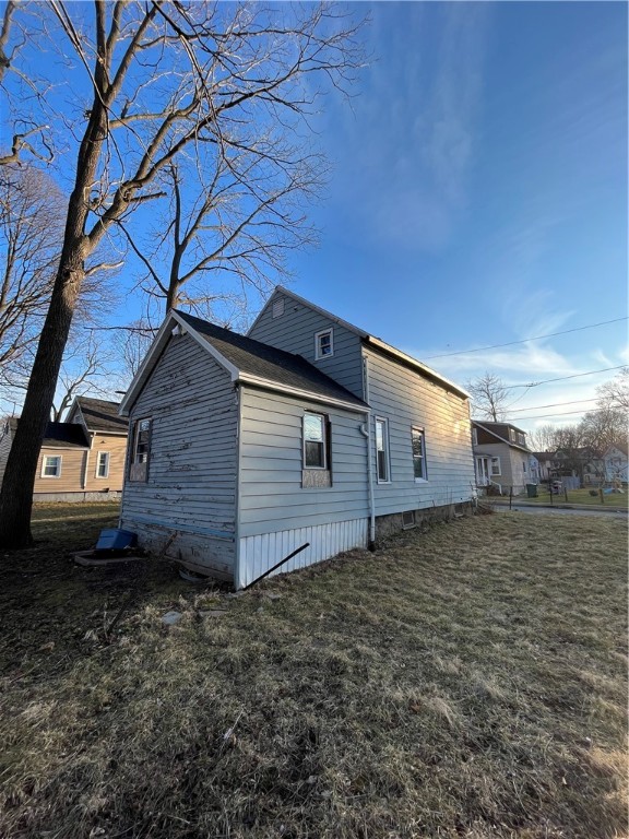 72 Eddy Street Rochester, NY 14611 - Photo 3 of 21