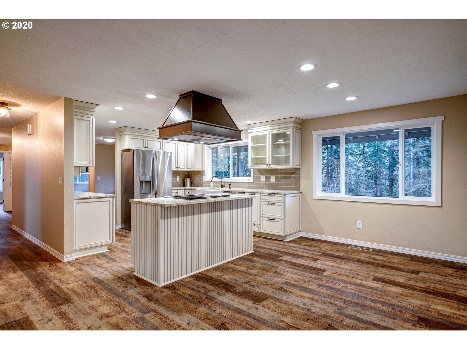 15520 Strong Road Dallas, OR 97338 - Photo 11 of 29