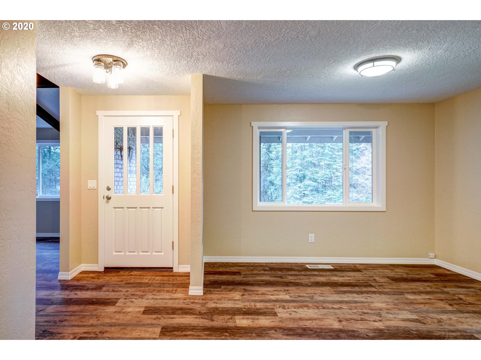 15520 Strong Road Dallas, OR 97338 - Photo 6 of 29