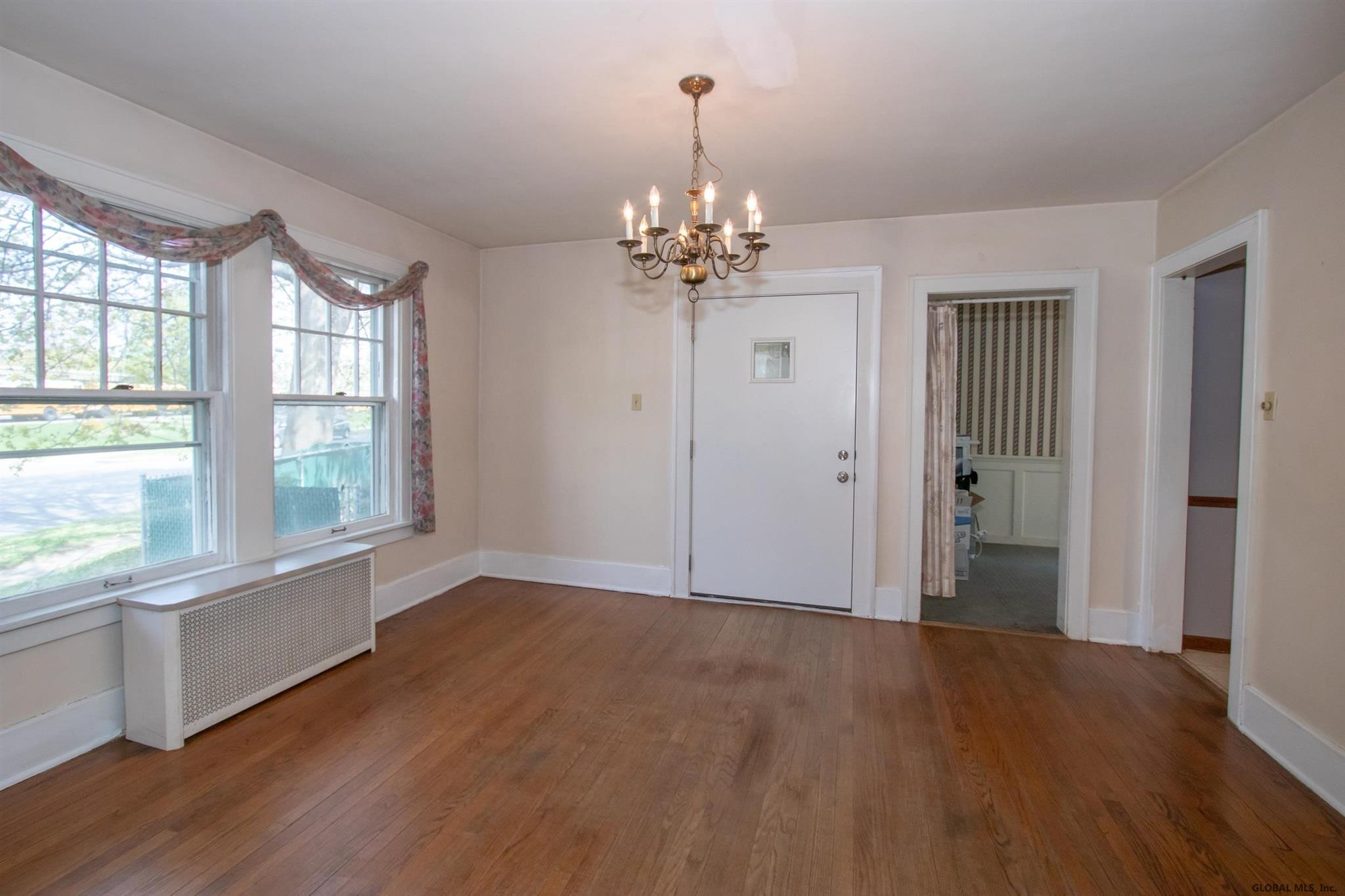 1202 Ardsley Road Schenectady, NY 12308 - Photo 17 of 60 Photo 17