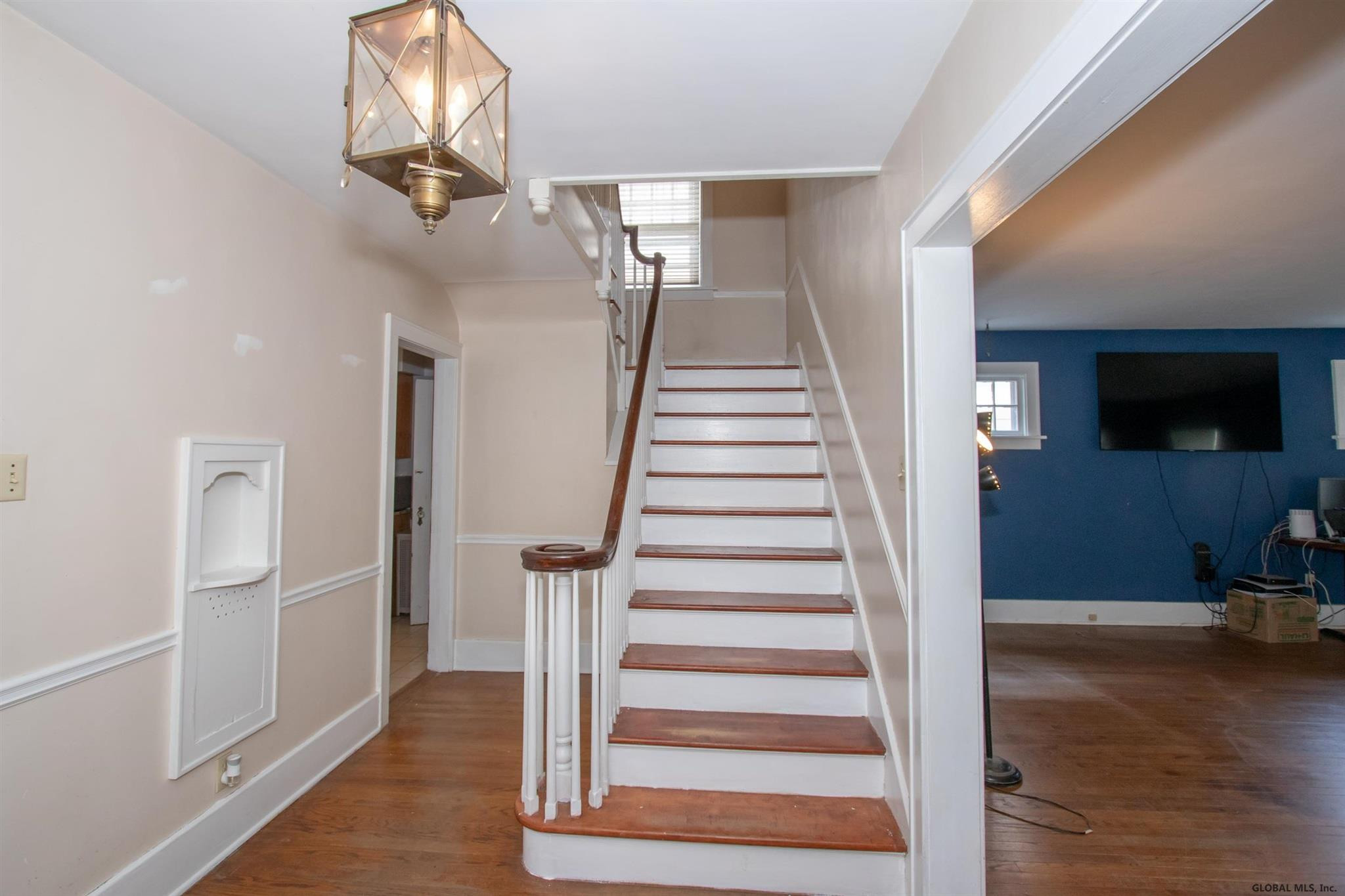 1202 Ardsley Road Schenectady, NY 12308 - Photo 8 of 60 Photo 8