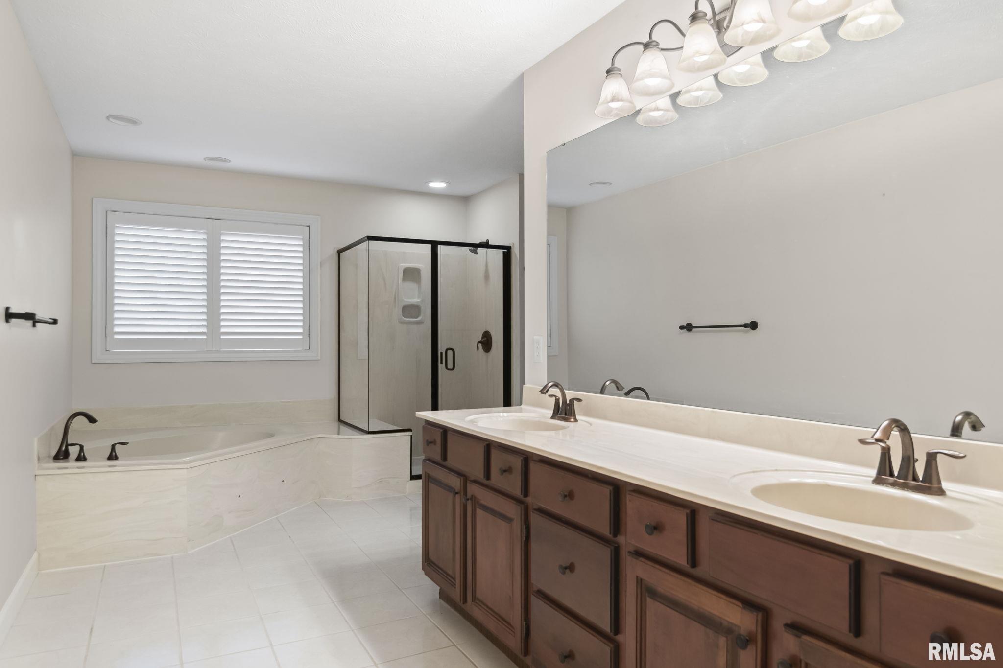 3217 Eagle Watch Drive Springfield, IL 62711 - Photo 24 of 58 Gallery Image 24