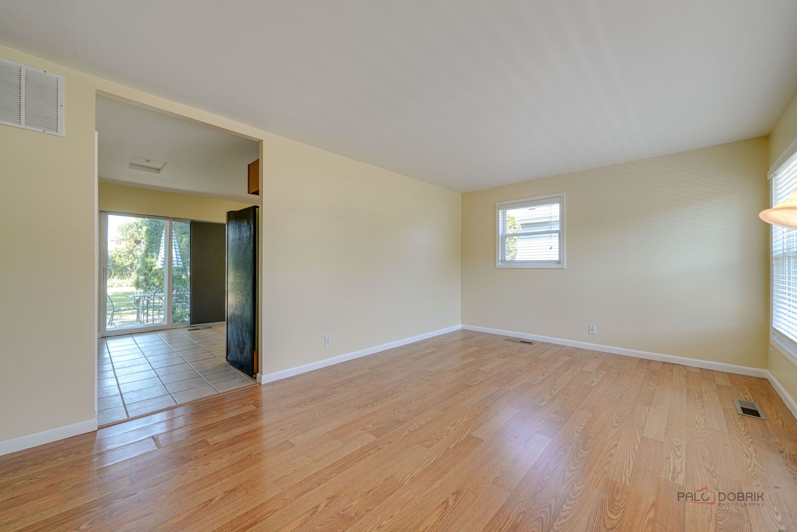 1108 Highland Road Mundelein, IL 60060 - Photo 4 of 25 Gallery Image 4