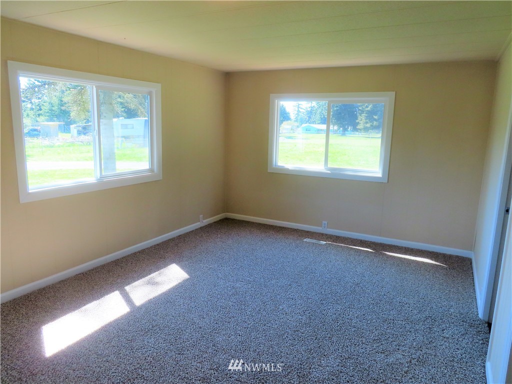 19135 Guava Street Southwest Rochester, WA 98579 - Photo 13 of 29