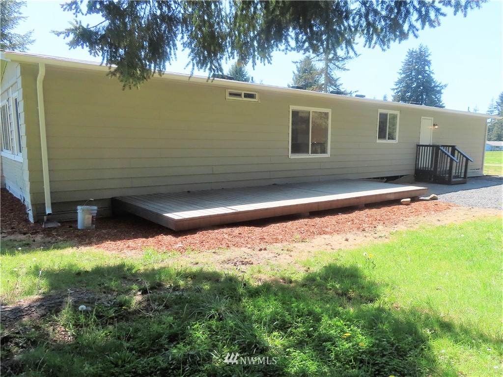 19135 Guava Street Southwest Rochester, WA 98579 - Photo 8 of 29