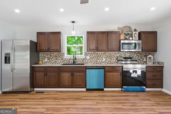 $240,000 | 55 Reece Street, Menlo, GA 30731