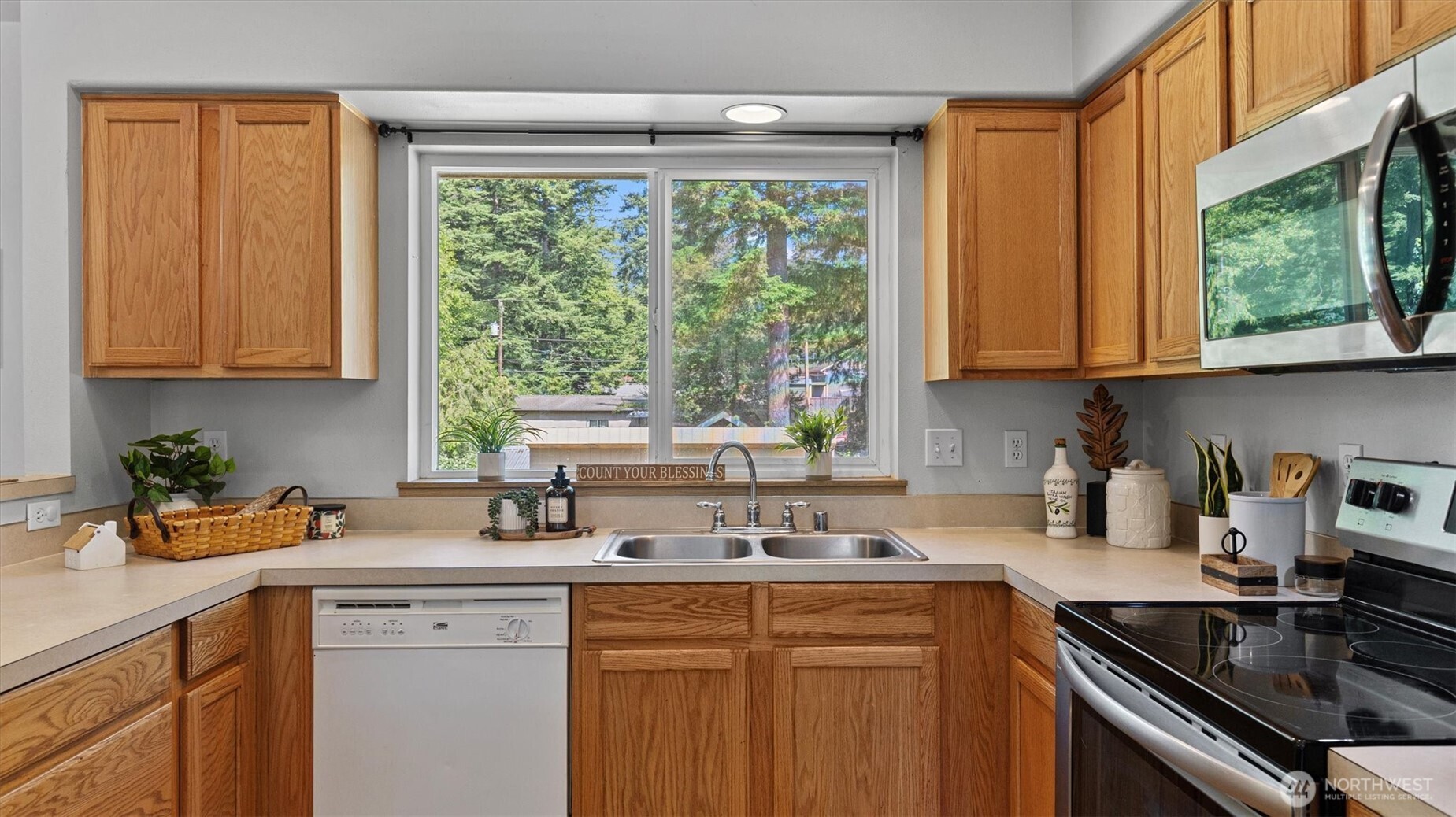 15725 Wallace Falls Loop Road Gold Bar, WA 98251 - Photo 10 of 32 Gallery Image 10