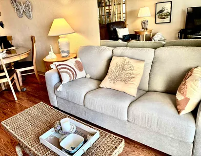$650,000 | 9511 Sunset Drive, Unit 401, Stone Harbor, NJ 08247