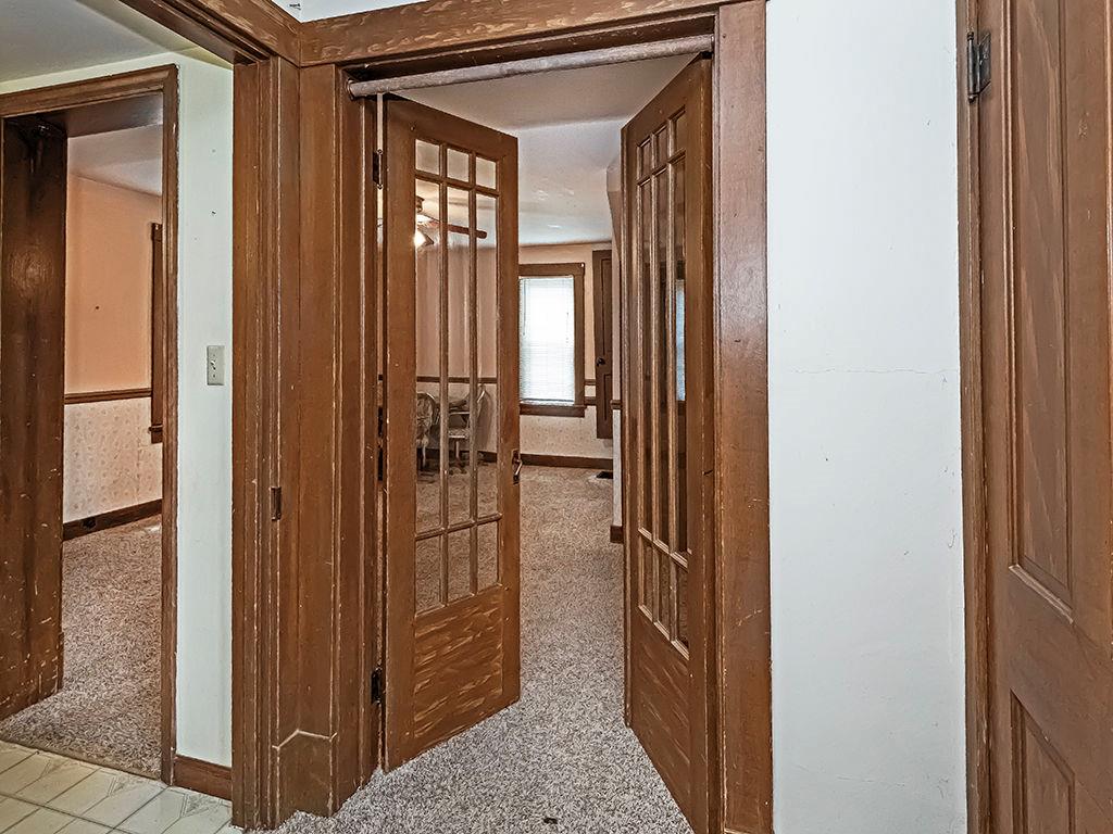 386 Fanker Road Harmony, PA 16037 - Photo 9 of 47
