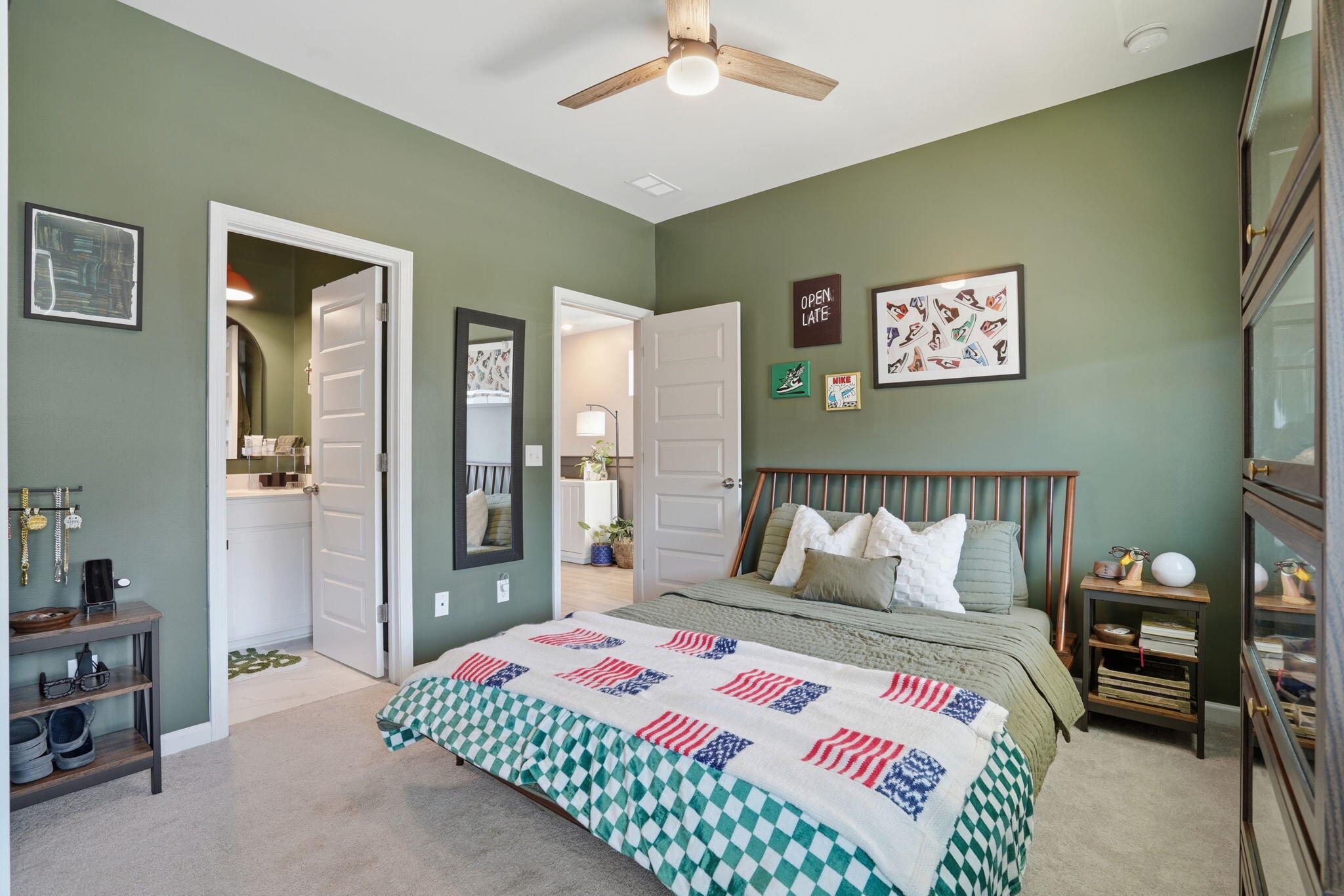 428 Woodgate Way Summerville, SC 29485 - Photo 35 of 70 35-web-or-mls-034_DSC00157