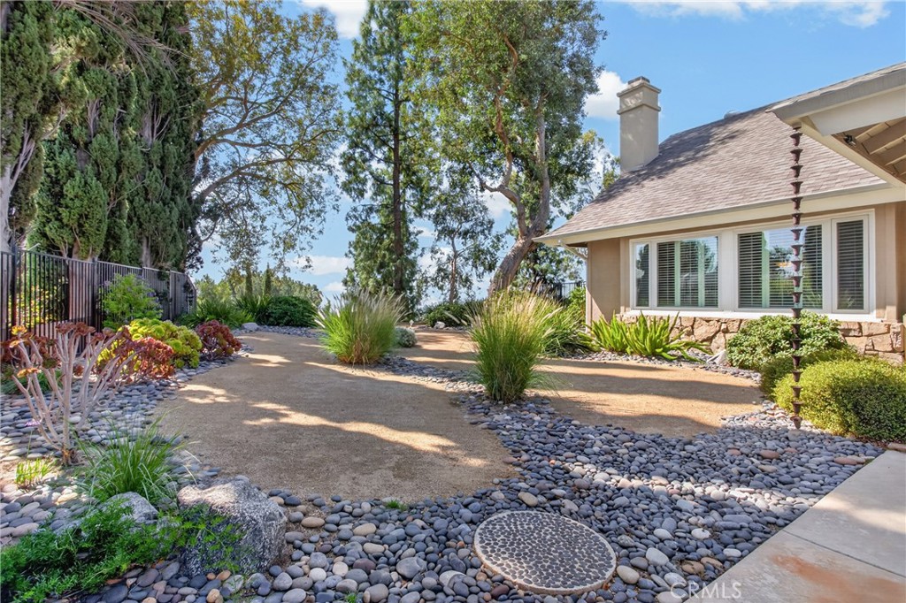 11387 Sinclair Avenue Porter Ranch, CA 91326 - Photo 39 of 42 Gallery Image 39
