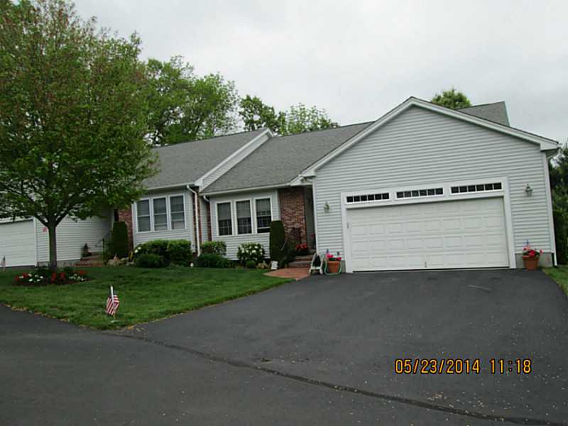 46 Quail Ridge Lane, Unit 4 Warwick, RI 02886 - Photo 1 of 20 Exterior Front.