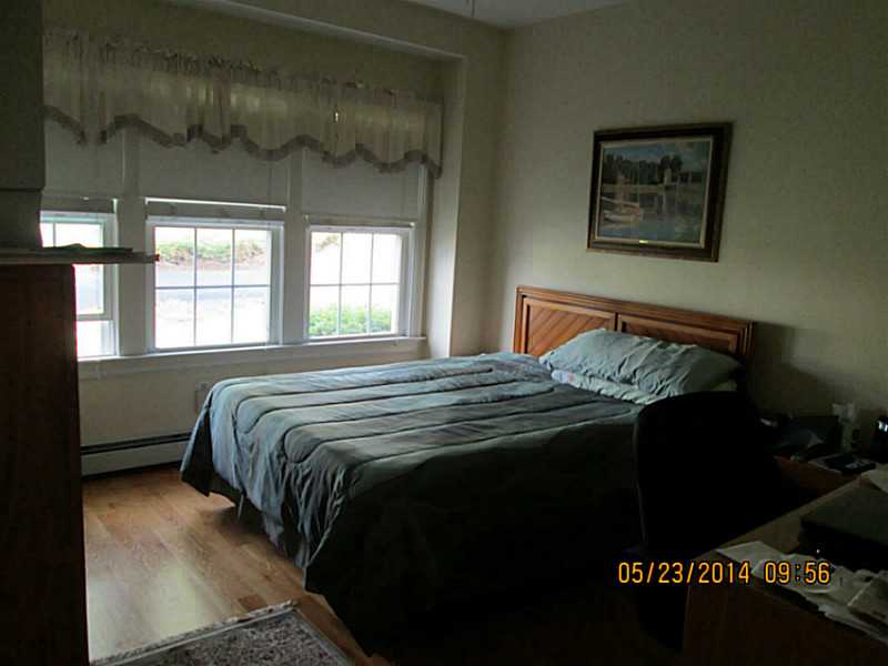 46 Quail Ridge Lane, Unit 4 Warwick, RI 02886 - Photo 10 of 20 Bedroom.