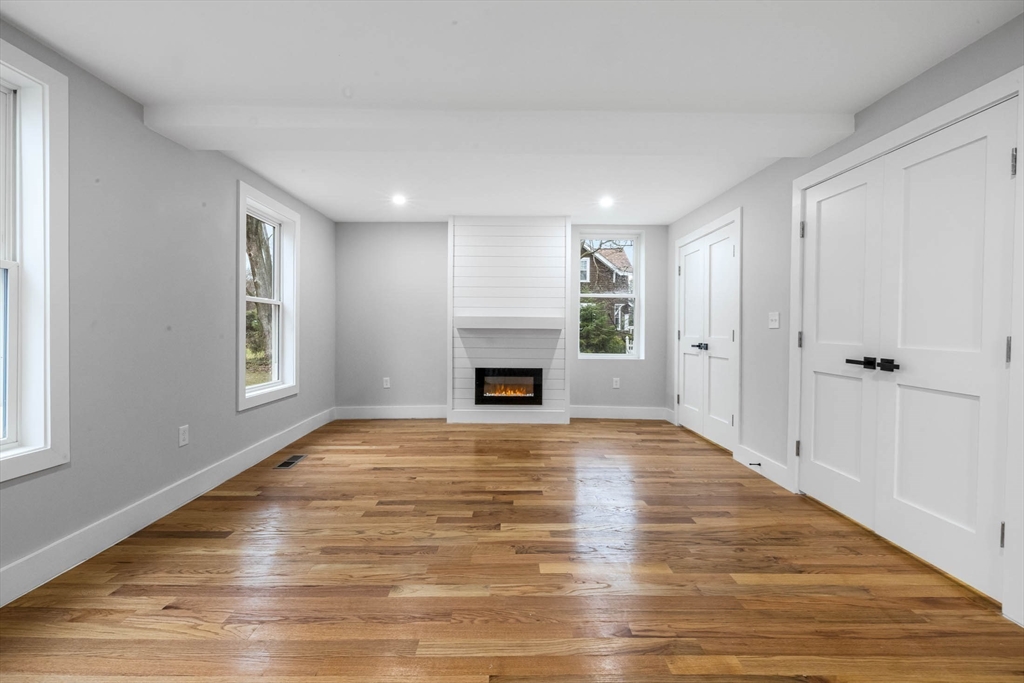 1442 Washington Street Canton, MA 02021 - Photo 11 of 26