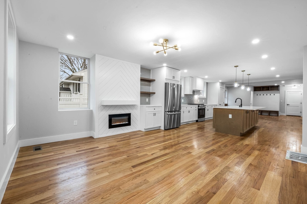 1442 Washington Street Canton, MA 02021 - Photo 3 of 26