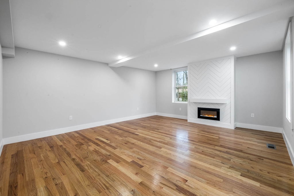 1442 Washington Street Canton, MA 02021 - Photo 7 of 26