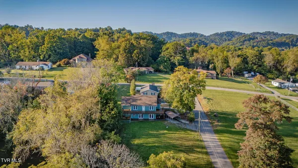 $325,000 | 548 Floyd Street, Bristol, VA 24201