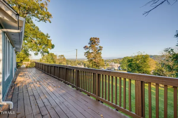 $325,000 | 548 Floyd Street, Bristol, VA 24201