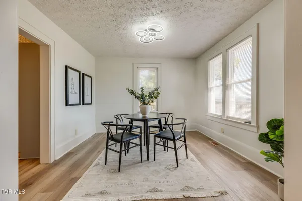 $325,000 | 548 Floyd Street, Bristol, VA 24201