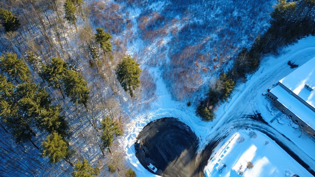 Lot 5 Suffolk Lane Gardner, MA 01440 - Photo 2 of 8 a view of entryway