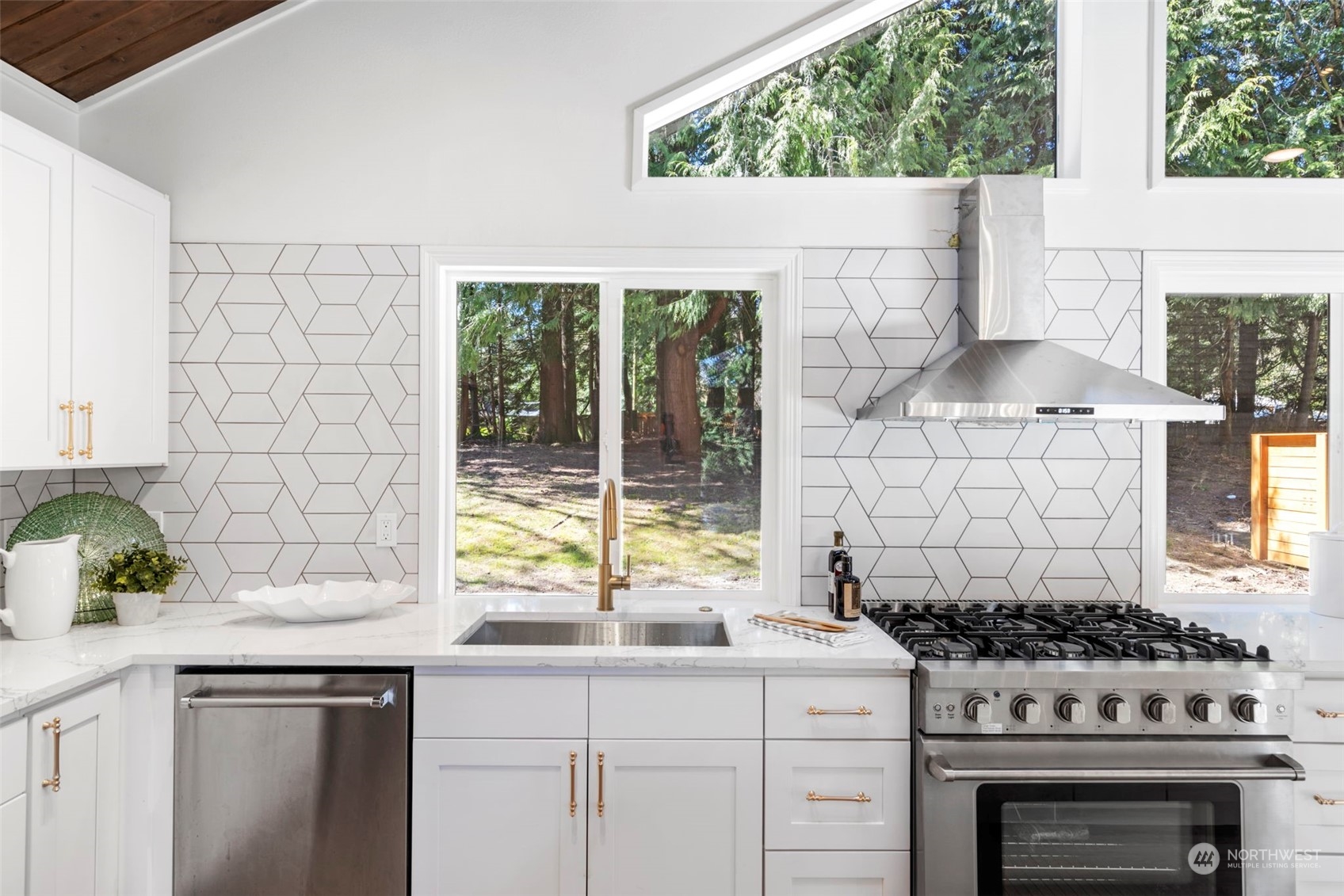 12713 184th Avenue Southeast Renton, WA 98059 - Photo 13 of 39 Gallery Image 13