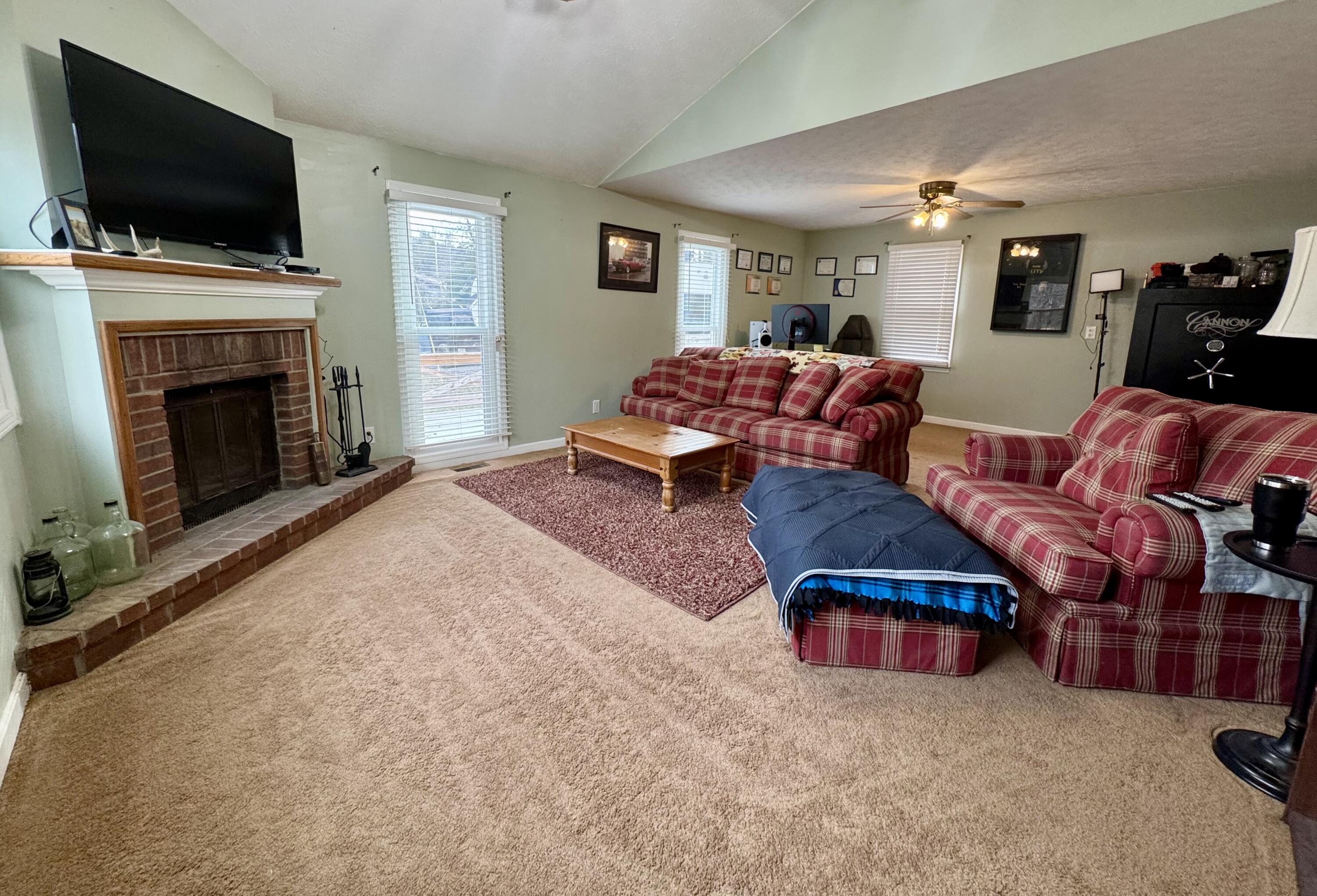 1080 Luke Road Sadieville, KY 40370 - Photo 10 of 24 IMG_8060