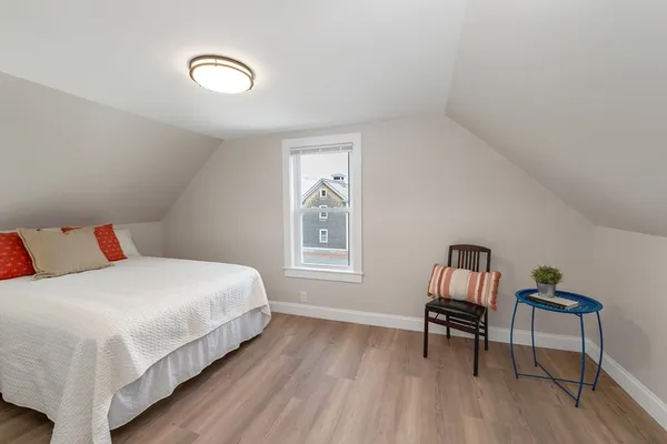 $4,250 | 3 Madison Street, Unit 3, Newburyport, MA 01950