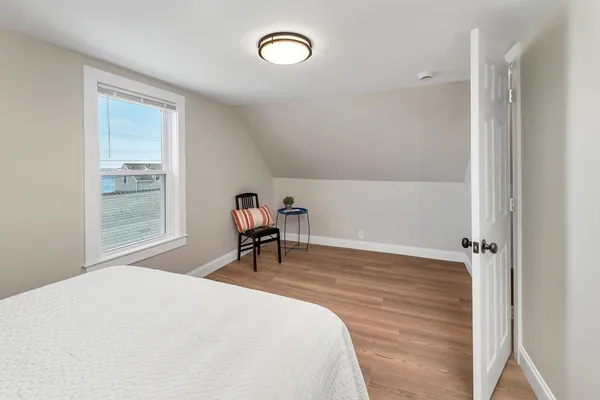 $4,250 | 3 Madison Street, Unit 3, Newburyport, MA 01950