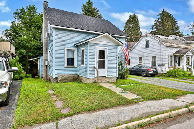 $180,000 | 159 North Main Street, Fair Haven, VT 05743