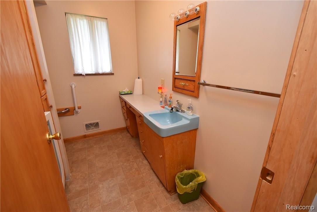 7196 Washburn Road Goodrich, MI 48438 - Photo 21 of 89 DSC_5826.JPG