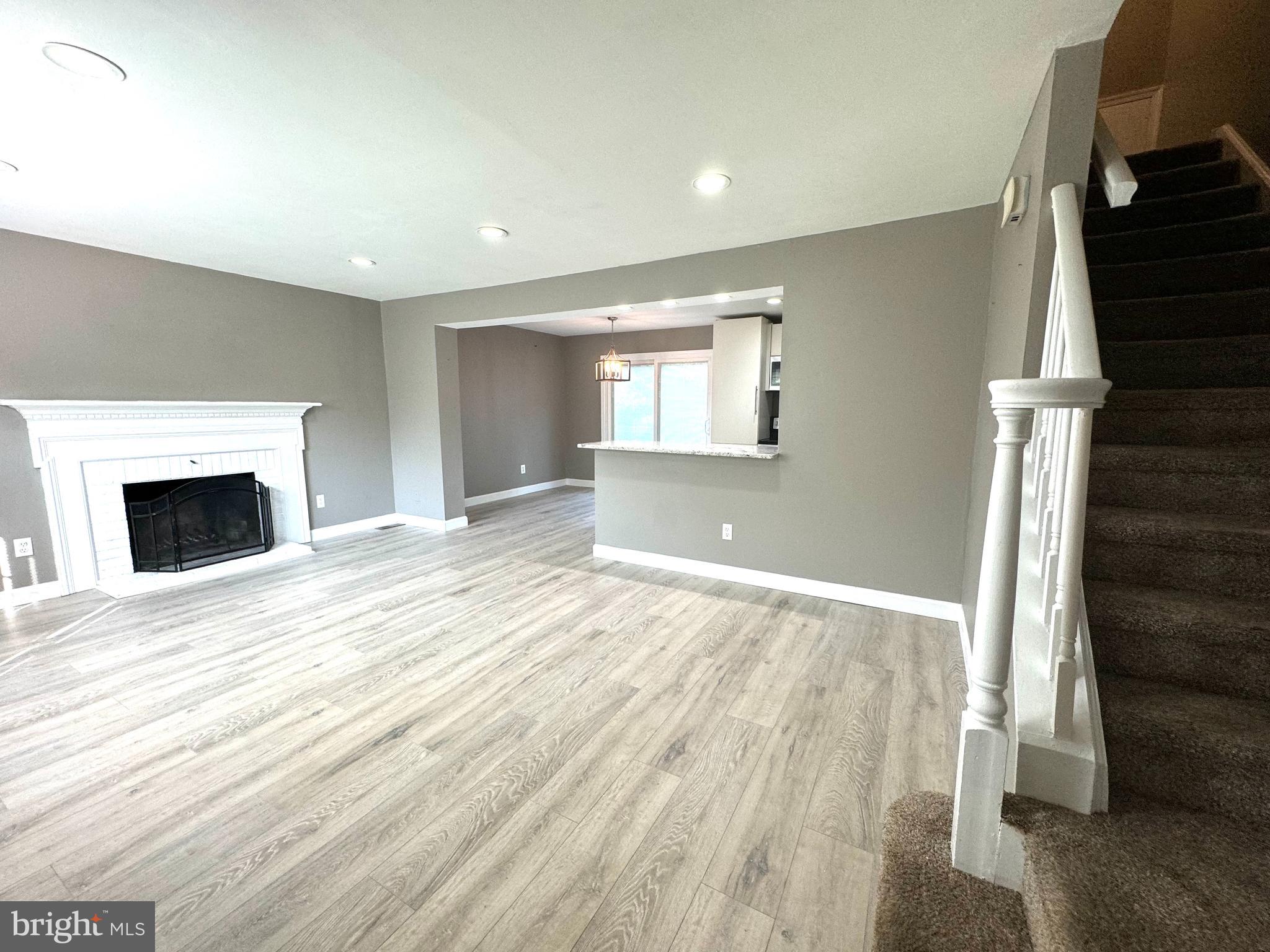 129 A New Albany Road Moorestown, NJ 08057 - Photo 2 of 16 living room