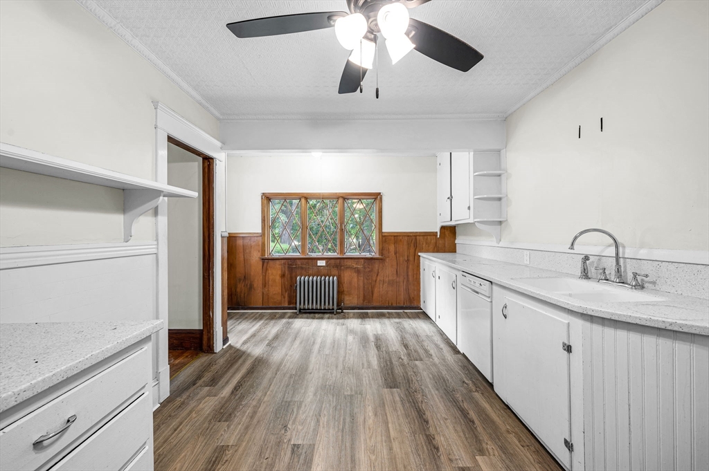 32 Marsden Street Springfield, MA 01109 - Photo 13 of 41 Gallery Image 13