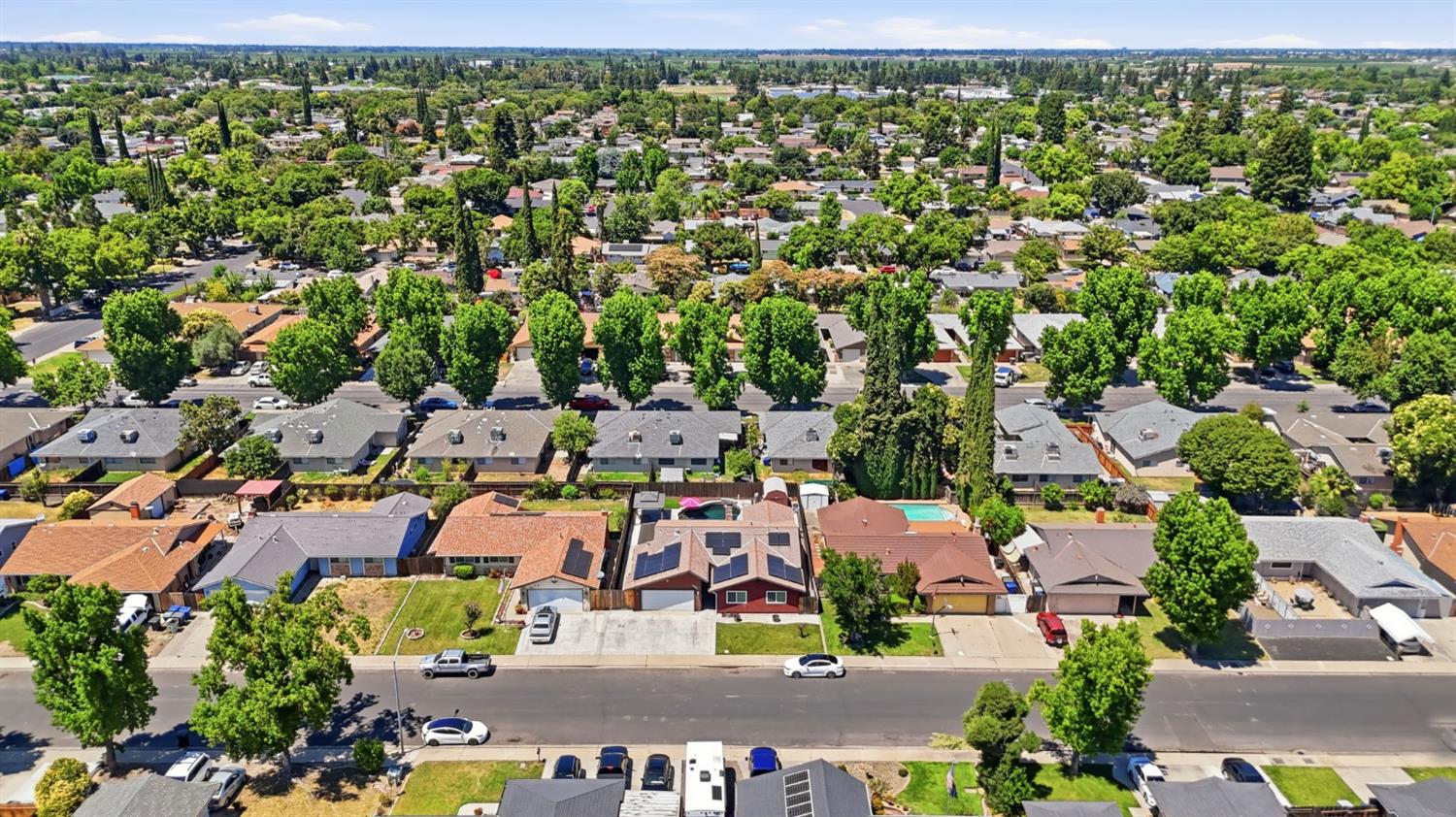 1621 Groveton Way Modesto, CA 95355 - Photo 29 of 39