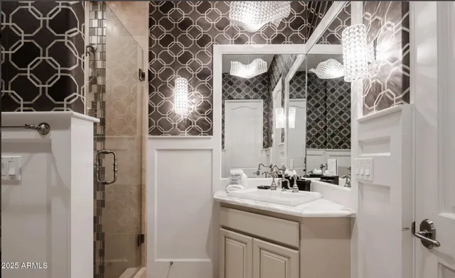 $19,995 | 5718 North 54th Street, Paradise Valley, AZ 85253