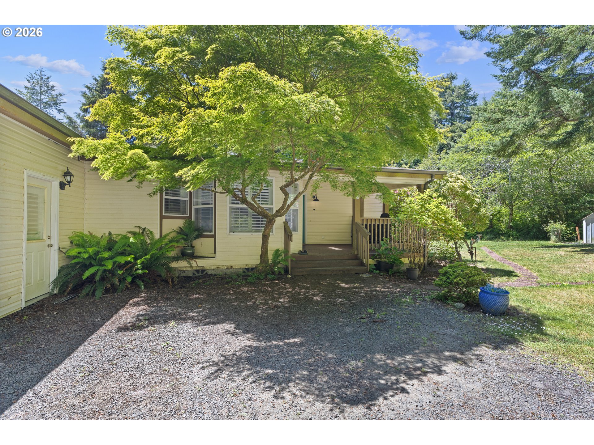 62291 Crown Point Road Coos Bay, OR 97420 - Photo 4 of 48