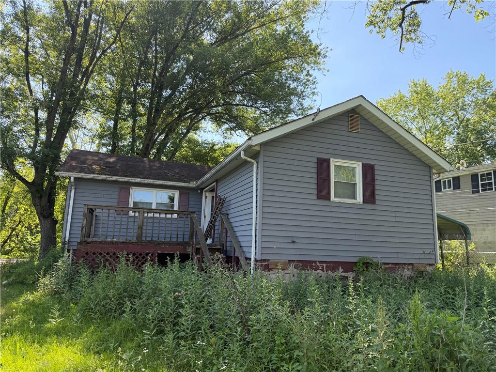 1585 Mercer Road Ellwood City, PA 16117 - Photo 8 of 15