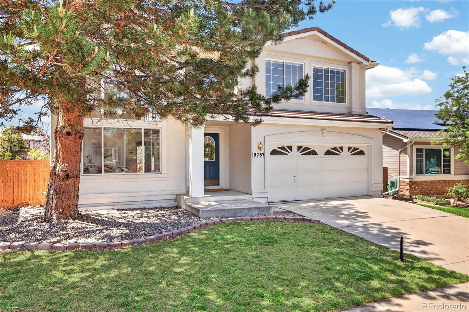 9767 Dampler Way Highlands Ranch, CO 80130 - Photo 2 of 50
