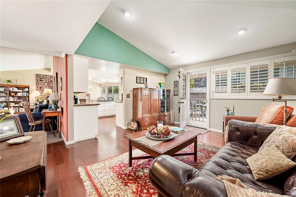 11402 Donovan Road Los Alamitos, CA 90720 - Photo 15 of 31