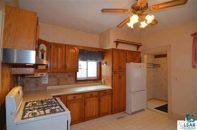 7348 South Okerson Road South Range, WI 54874 - Photo 6 of 25 Kitchen