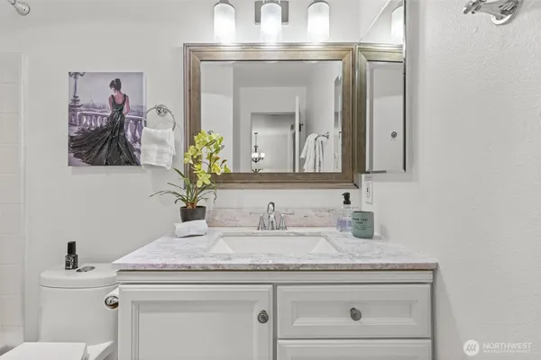 $500,000 | 14714 53rd Avenue West, Unit 104, Edmonds, WA 98026