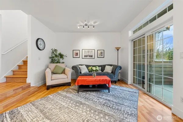 $500,000 | 14714 53rd Avenue West, Unit 104, Edmonds, WA 98026