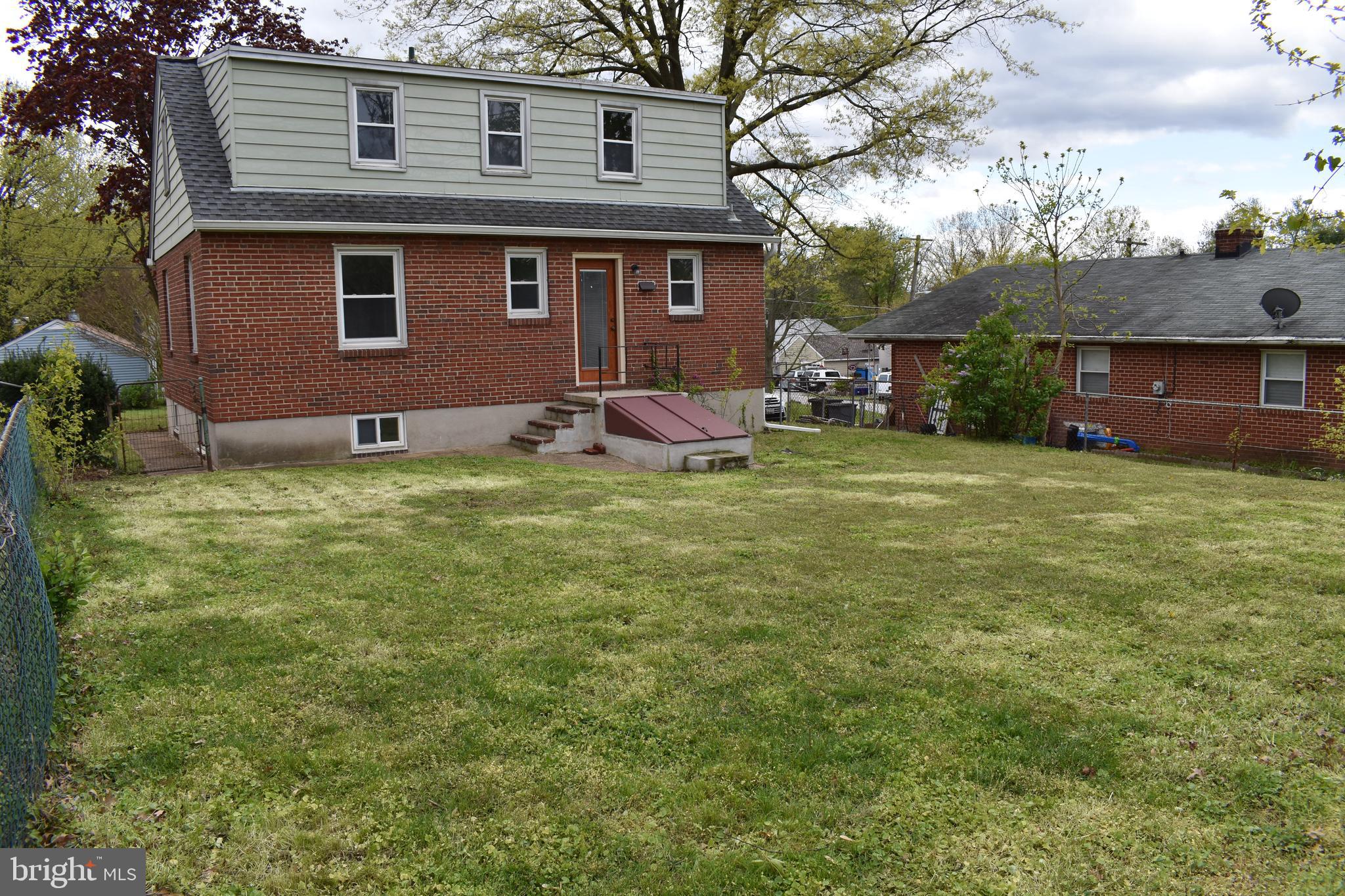 202 Fifth Avenue Baltimore, MD 21227 - Photo 2 of 22