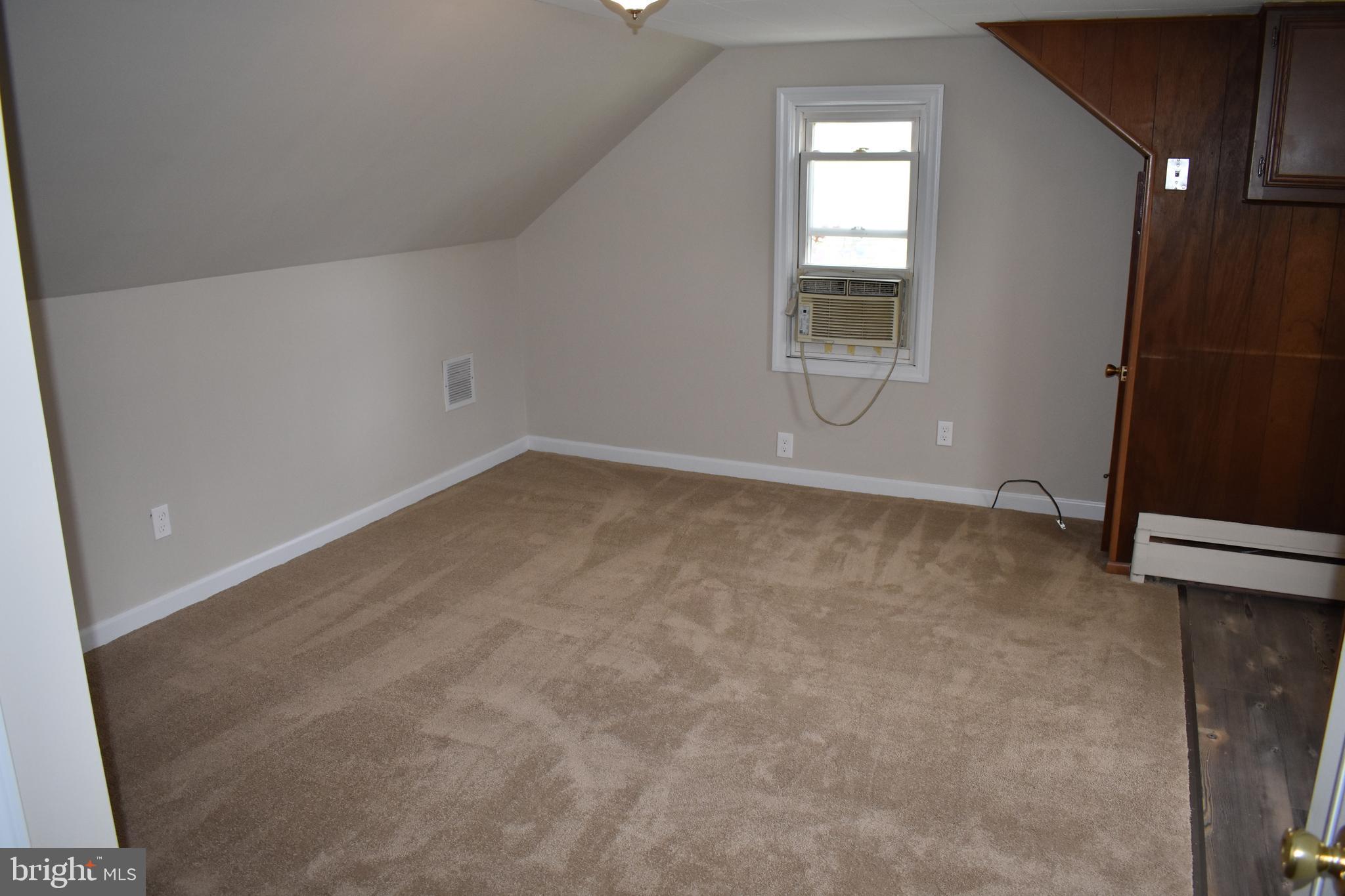 202 Fifth Avenue Baltimore, MD 21227 - Photo 11 of 22