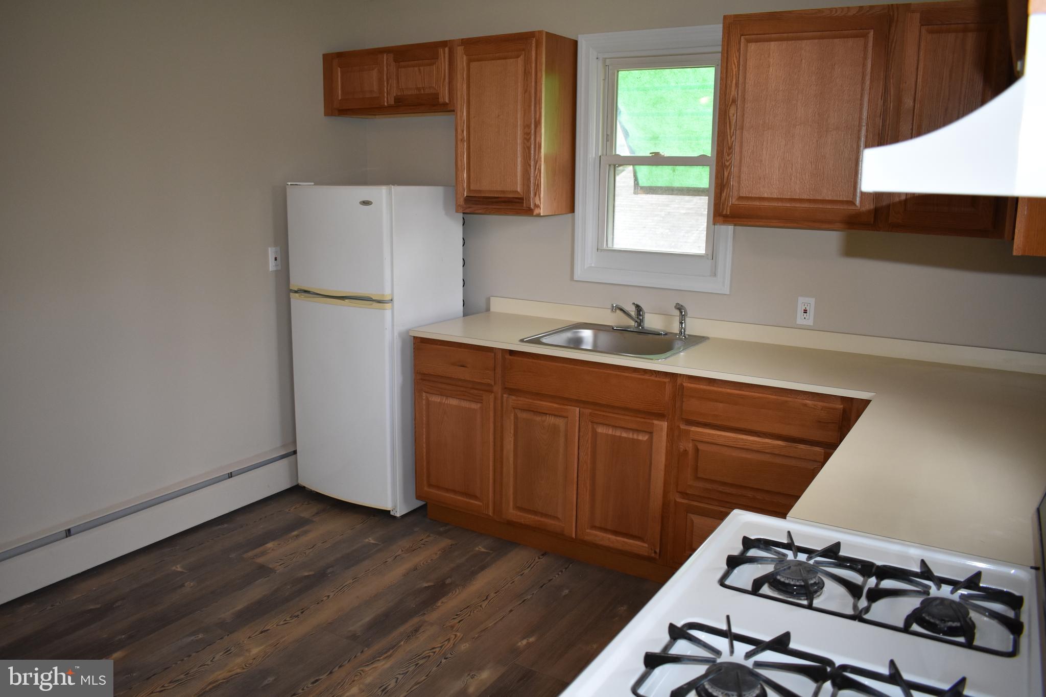 202 Fifth Avenue Baltimore, MD 21227 - Photo 6 of 22