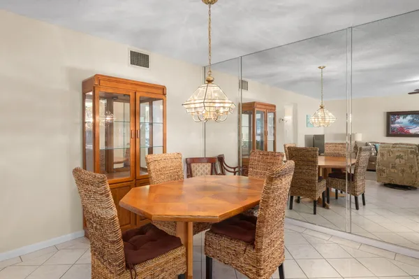 $1,475 | 911 Savannas Point Drive, Unit B, Fort Pierce, FL 34982