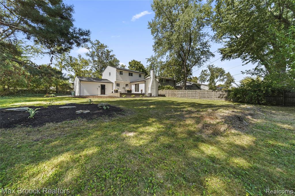 2422 Oliver Road Royal Oak, MI 48073 - Photo 46 of 57 Gallery Image 46