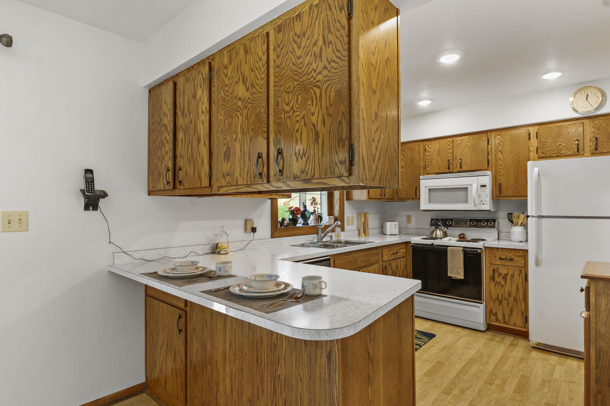 421 Patrick Waunakee, WI 53597 - Photo 11 of 35