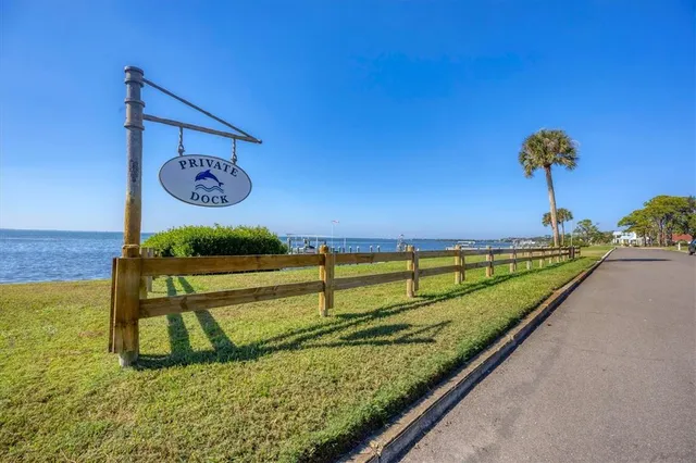 $3,500,000 | 7927 Longbay Boulevard, Sarasota, FL 34243